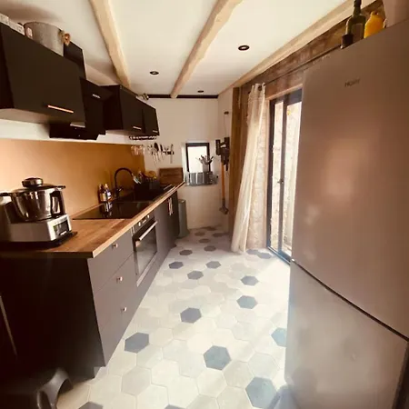 Maison Charmante *